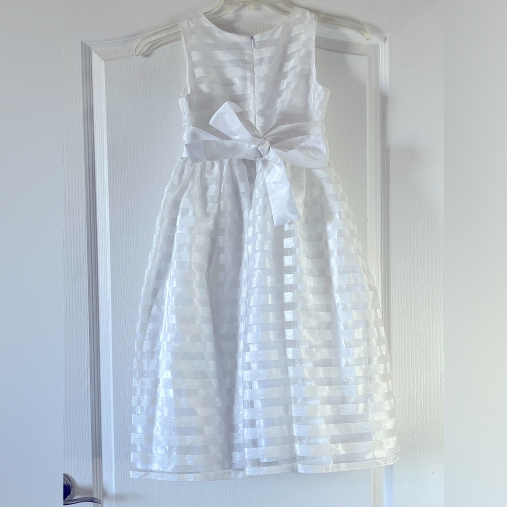 Elegant White Kids Dress with Bow for communion or flower girl dress - Picture 3 of 6